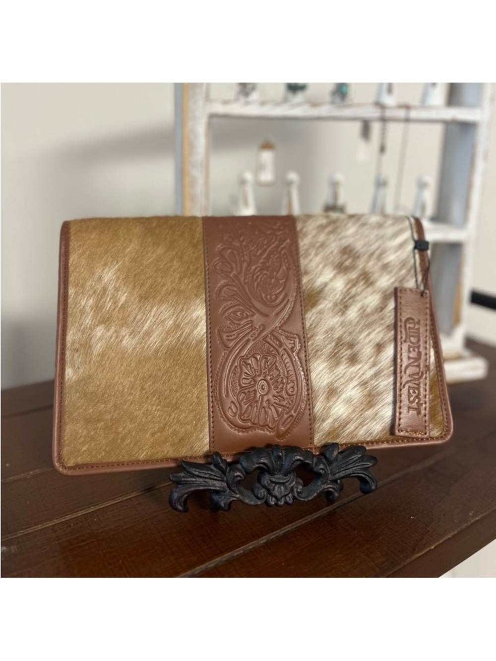 NWT Western Cowhide Leather Jewelry Travel Organizer Case Boho - Picture 2 of 8